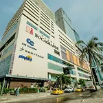 Apartamento en Lujoso Edificio H2 Plaza Bocagrande