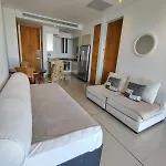 Apartamento En Lujoso Edificio H2 Plaza Bocagrande