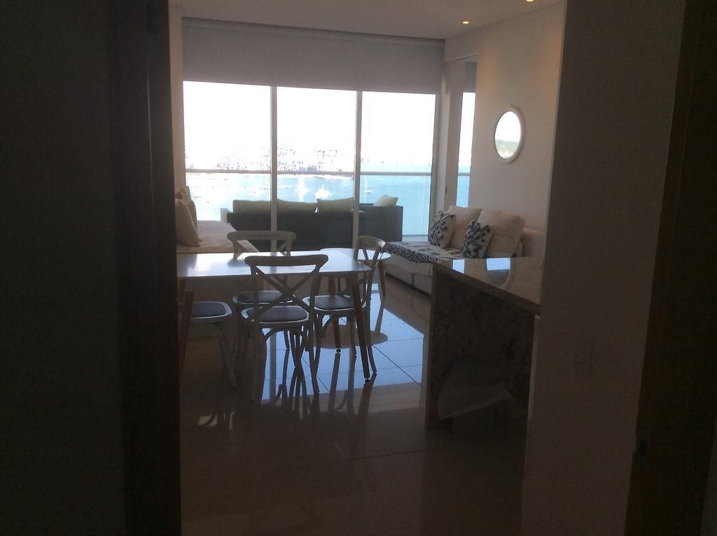 En Lujoso Edificio H2 Plaza Bocagrande Apartamento Cartagena