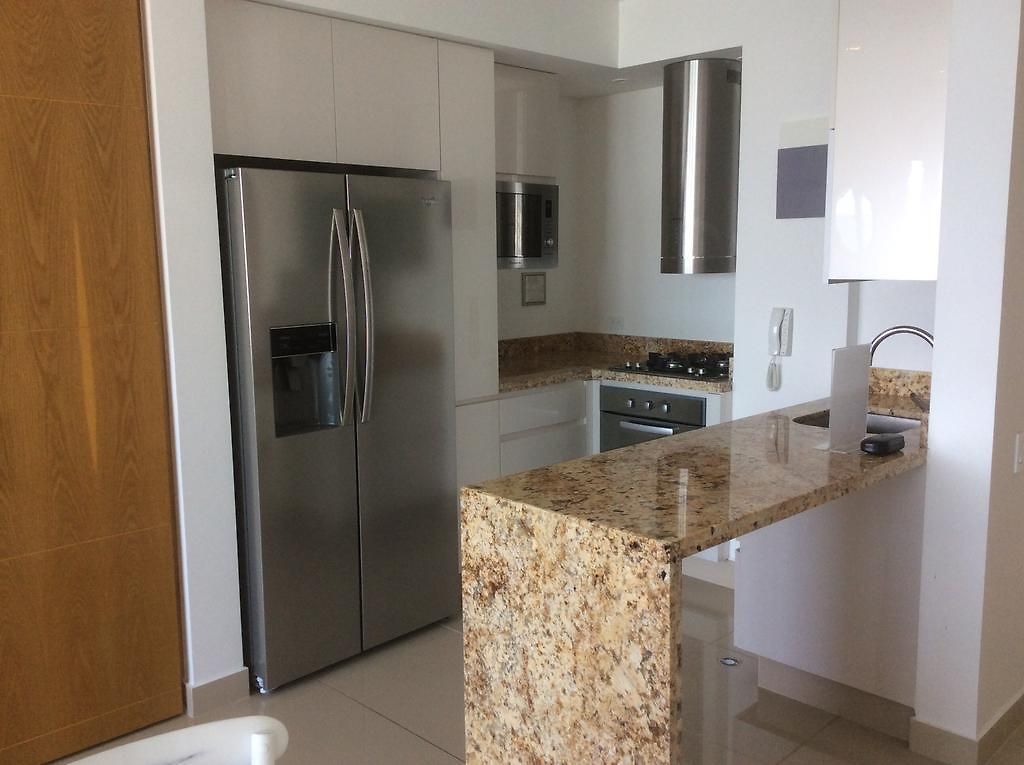 Apartamento En Lujoso Edificio H2 Plaza Bocagrande *